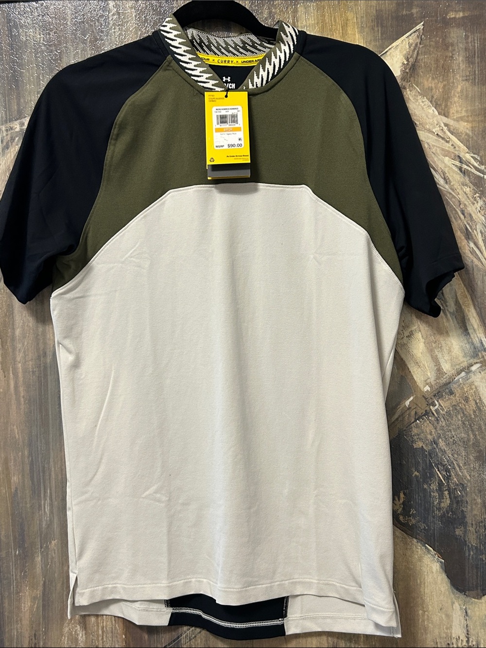 Curry Under Armour Short Sleeve Colorblock Performance Tee Olive/Black/Cream Sm